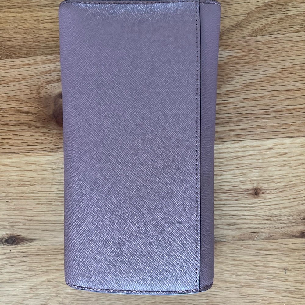 Kate Spade wallet ♠️ - Picture 3 of 3